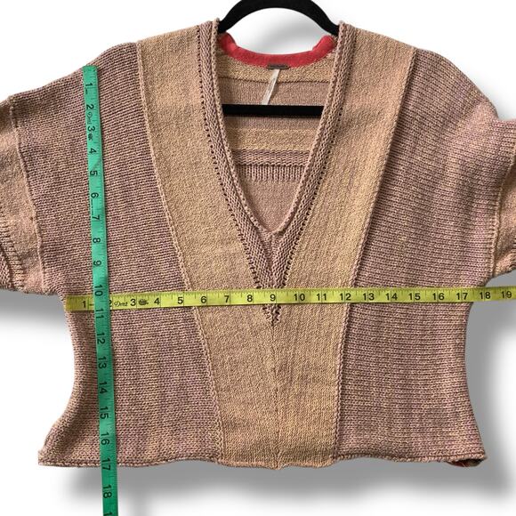 Free People Lemonade Stand Sweater Size Small V Neck Crop - Picture 9 of 10